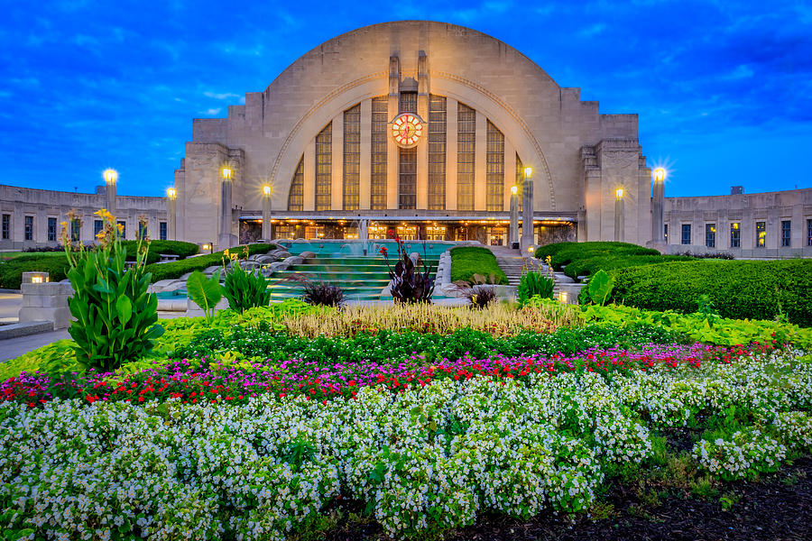 Union Terminal at Sunrise Photograph by Keith Allen