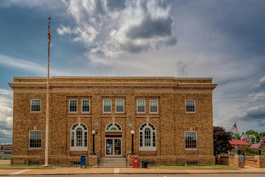 United States Post Office - Ishpeming MI Photograph by Paul LeSage