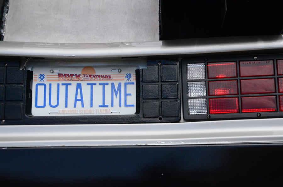 Back To The Future Photograph - Outatime Plates by Raymond Pickard