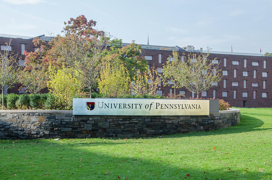 University of Pennsylvania - Philadelphia Pa Photograph by Bill Cannon