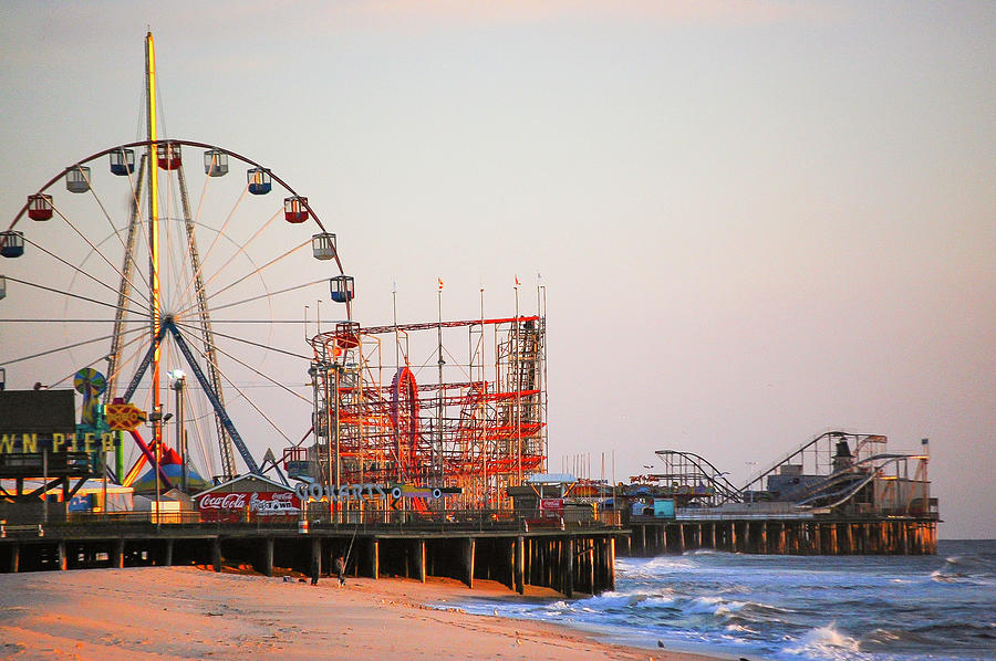 Funtown and Casino Amusement Pier in Seaside Park and Seaside Heights ...