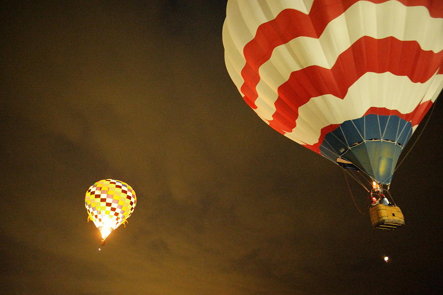 Albuquerque Photograph - Up Up and away  by Jeff Swan