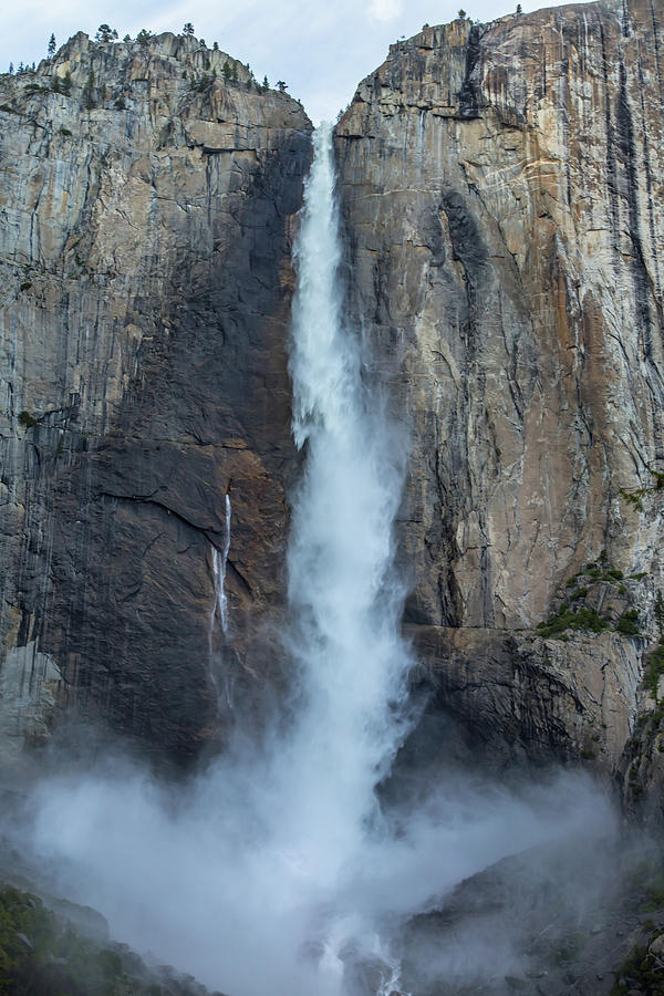 Upper Yosemite Falls in Afternoon Light Photograph by Marc Crumpler