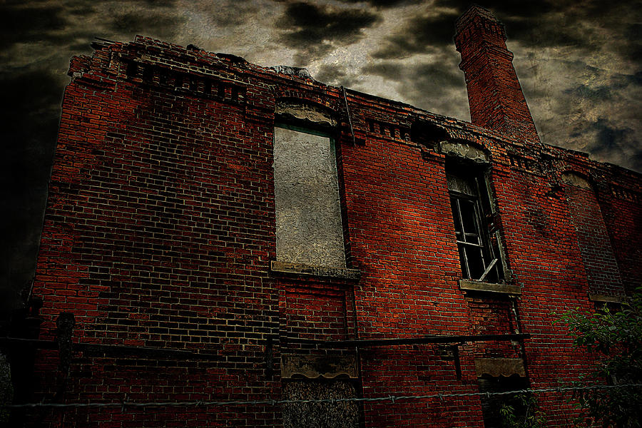 Brick Photograph - Urban Decay by Scott Hovind