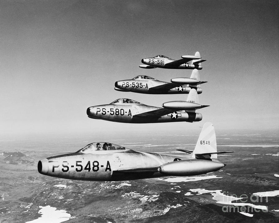 Us Air Force F-84 Thunderjet Fighters Photograph by H. Armstrong Roberts/ClassicStock