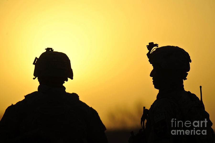 U.s. Army Soldiers Silhouetted Photograph by Stocktrek Images