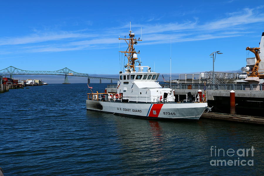 US Coast Guard On Columbia River Photograph by Christiane Schulze Art And Photography