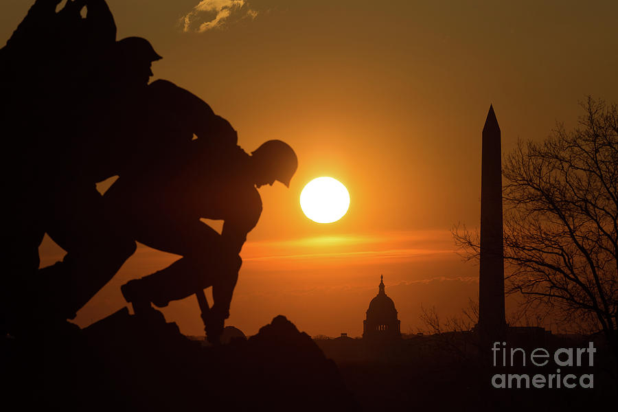 US Marine Corps War Memorial Sunrise I Photograph by Clarence Holmes