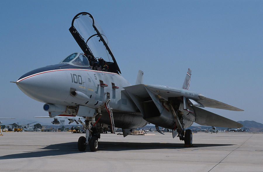 Us Navy Grumman F 14 Tomcat Photograph By John Clark