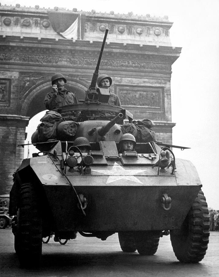 U.S. Troops - Arc de Triomphe - WW2 Paris - 1944 Photograph by War Is Hell Store