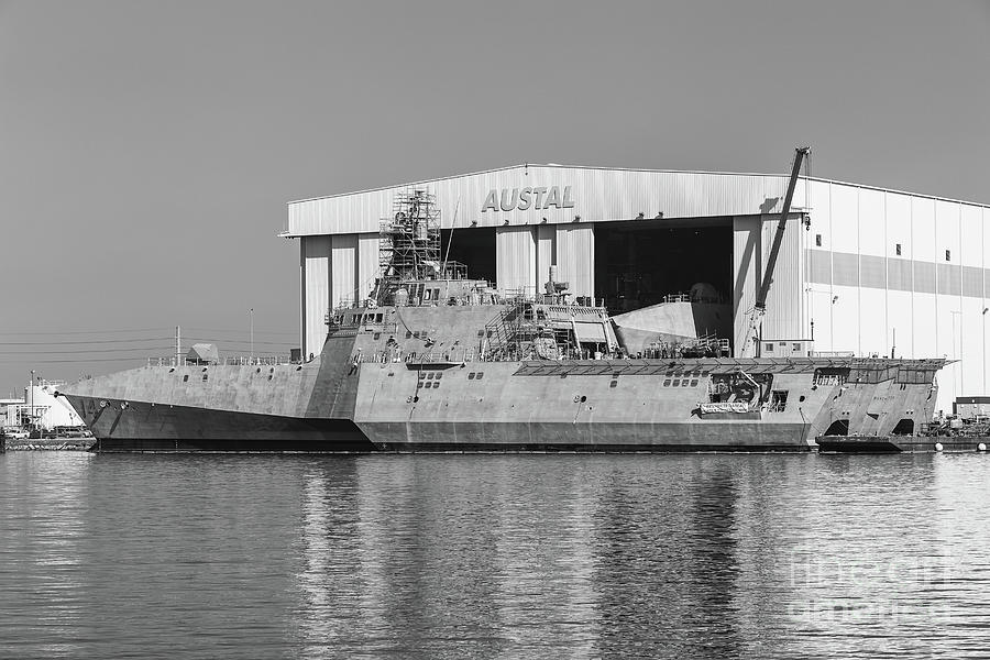 USS Manchester at Austal Shipyard II Photograph by Clarence Holmes