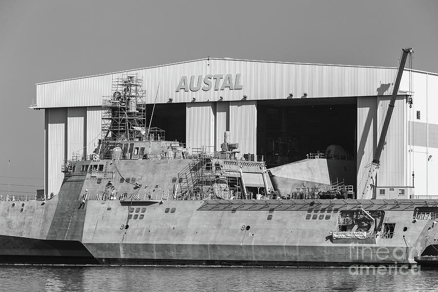 USS Manchester at Austal Shipyard IV Photograph by Clarence Holmes