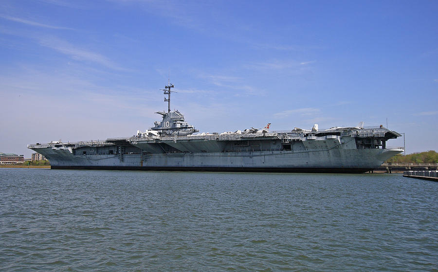 USS Yorktown 11 Color Photograph by Joseph C Hinson - Fine Art America