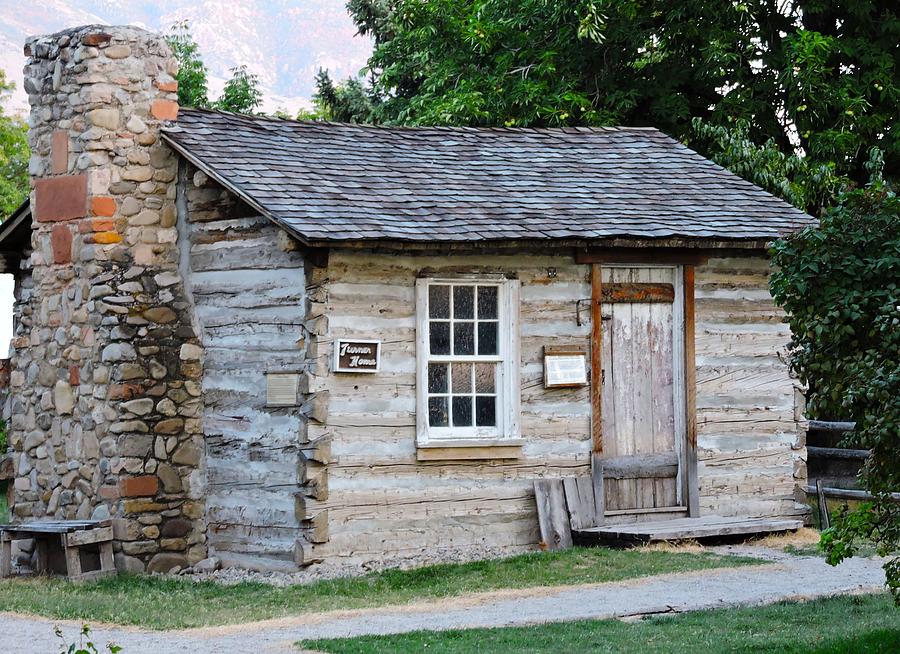 Utah Pioneer Home Photograph by Roberts Photography - Fine Art America