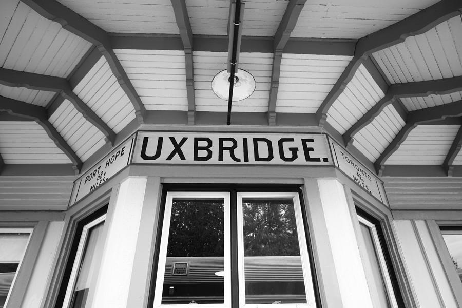 Uxbridge Station Photograph by Valentino Visentini
