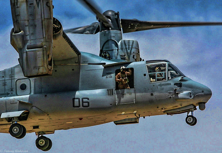 V-22 Osprey 2 Photograph by Tommy Anderson