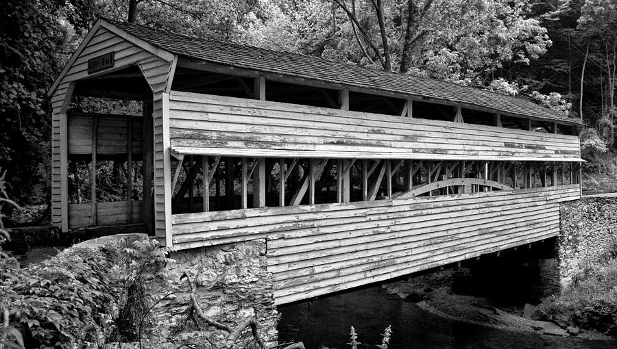 Valley Forge - Knox Covered Bridge - Black and White Photograph by Bill Cannon
