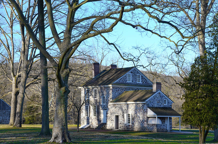 Valley Photograph - Valley Forge Pa - Washingtons Headquarters by Bill Cannon