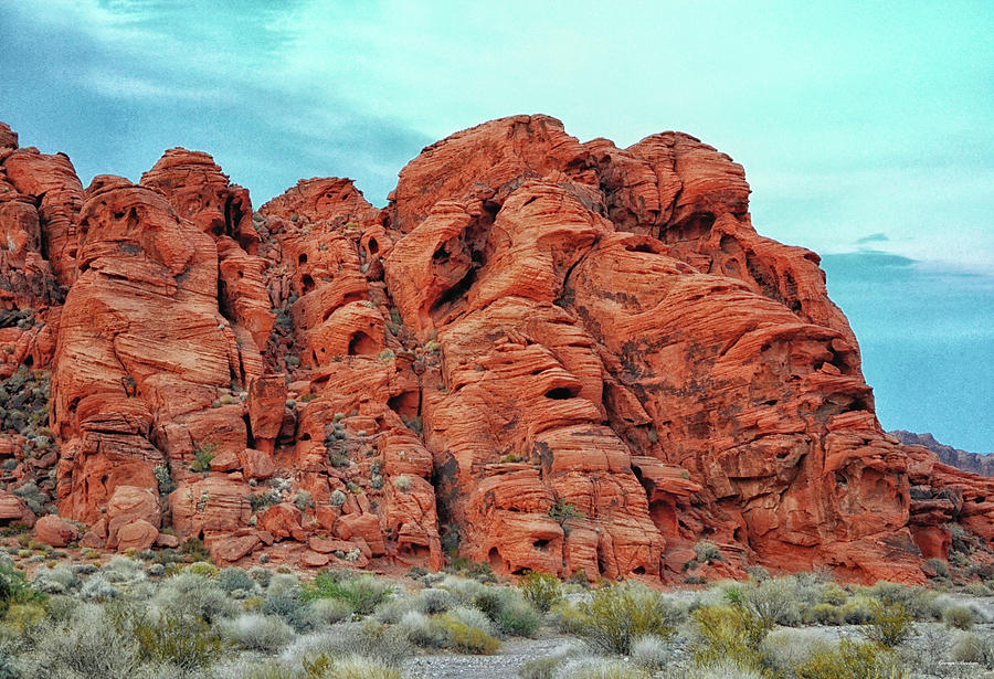 Valley Of Fire - Nevada Photograph by George Bostian