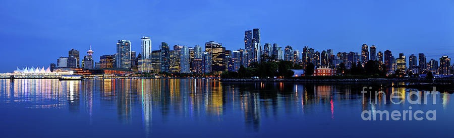 Vancouver Skyline Panorama 2017 From Stanley Park Photograph by Terry Elniski