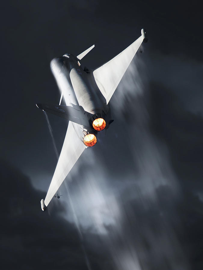 2018 Digital Art - Vapour Typhoon by Airpower Art