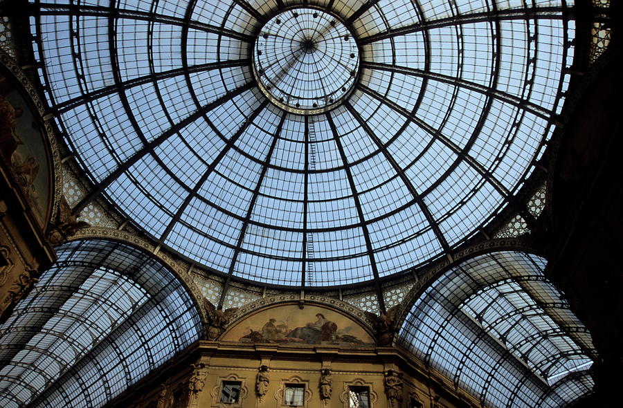 Vaulted glass ceiling of the shopping arcade Galleria Vittorio Emanuele ...