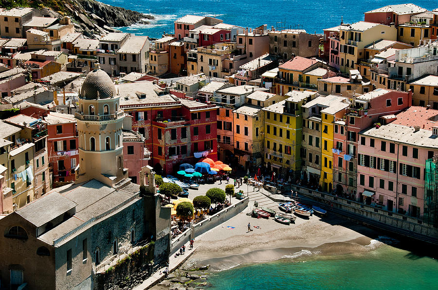 Venazza Cinque Terre Italy Photograph by Xavier Cardell