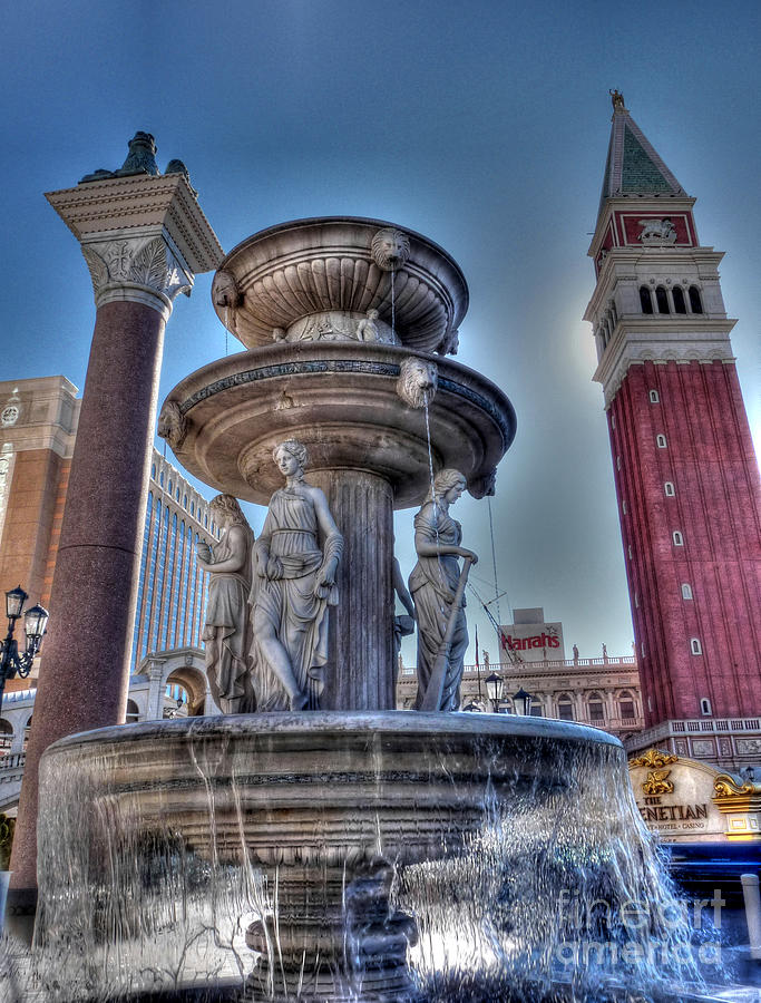 Venetian Fountain Photograph by David Bearden