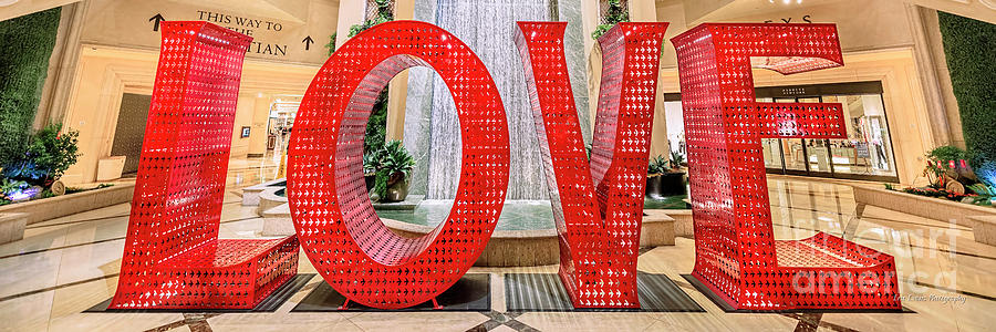 Las Vegas Photograph - Venetian Palazzo Love Sculpture 3 to 1 Ratio by Aloha Art