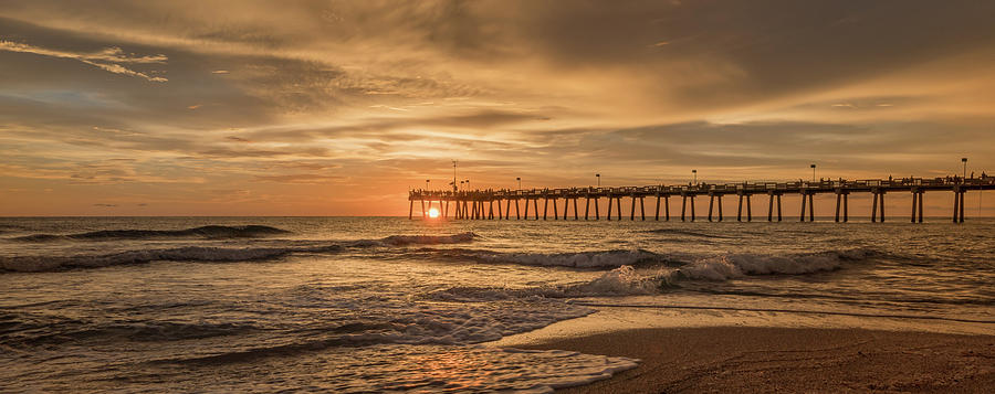 Venice Beach Sunset Photograph by Shannon Branson - Fine Art America