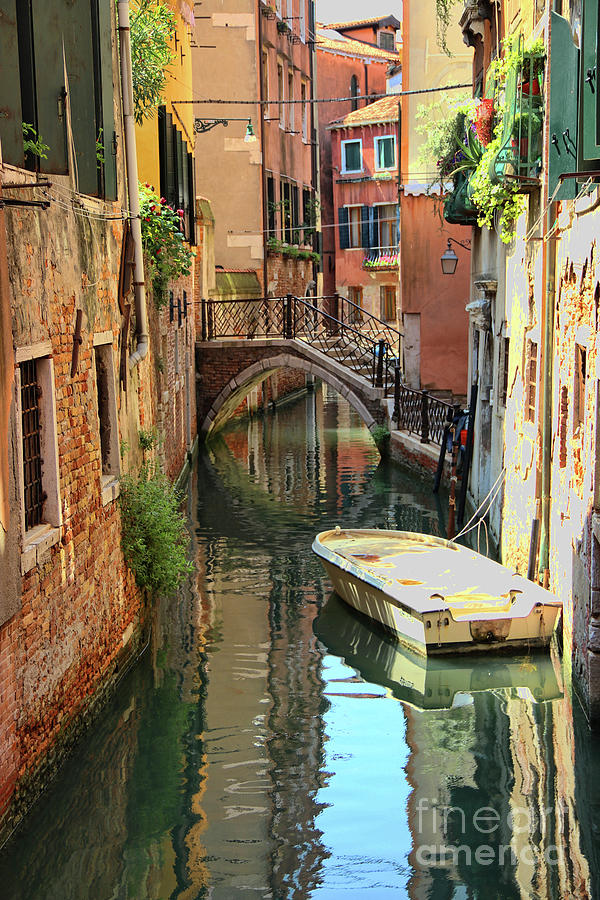 Venice Canal 9251 Photograph by Jack Schultz