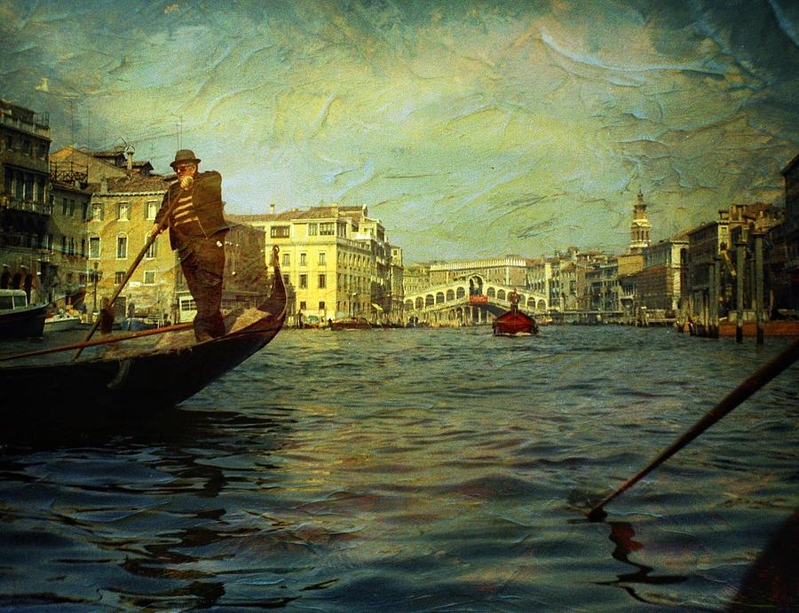 Venice Gondolier Photograph by Anne Thurston