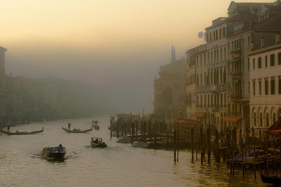 Venice in fog Photograph by Wolfgang Stocker