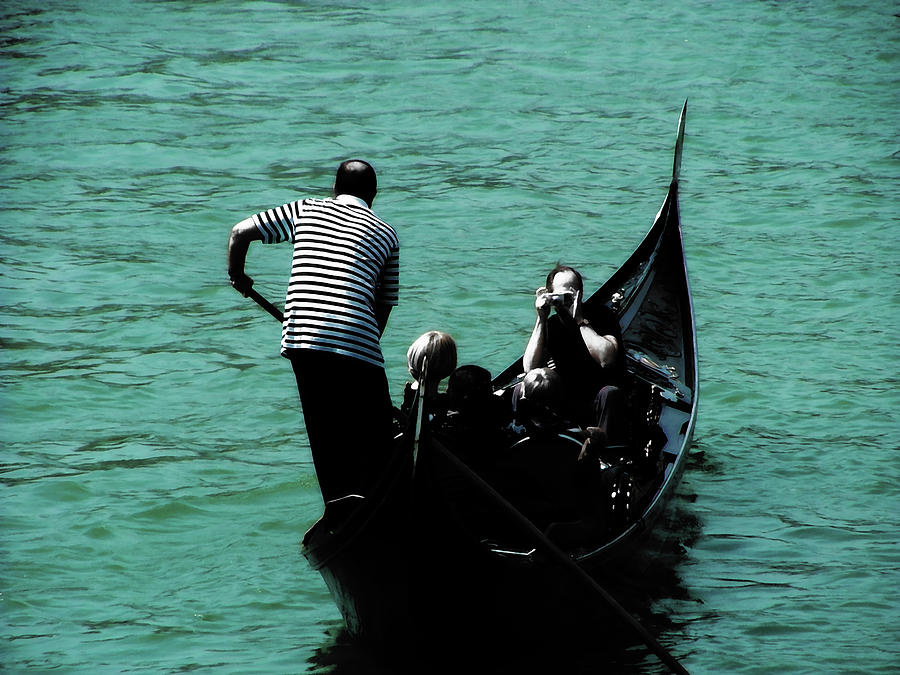Boat Mixed Media - Venice Italy 1b by Brian Reaves