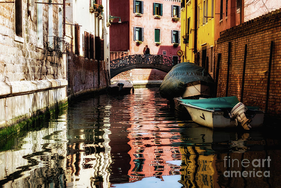 Venice Lovers Photograph by M G Whittingham
