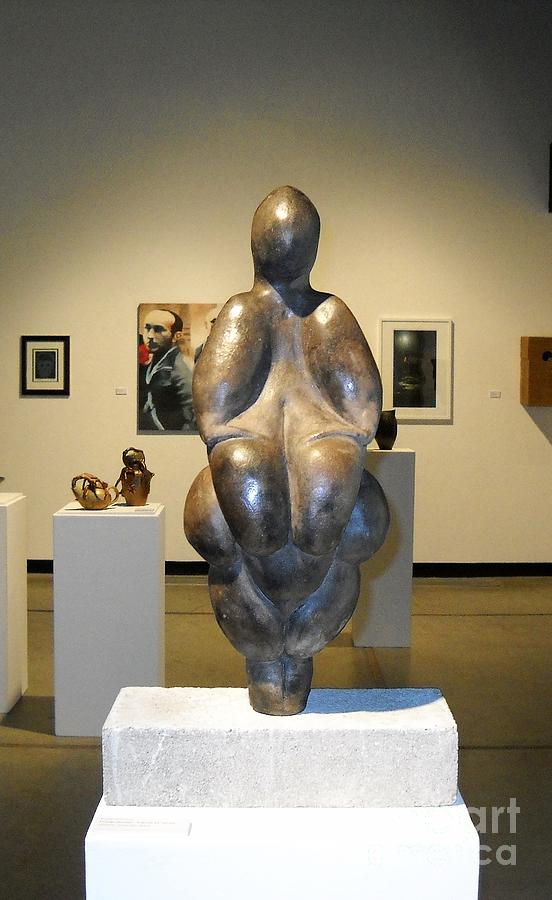 Venus of Lespuge Tribute by Kristen R Kennedy Venus of Lespuge Tribute by Kristen R Kennedy