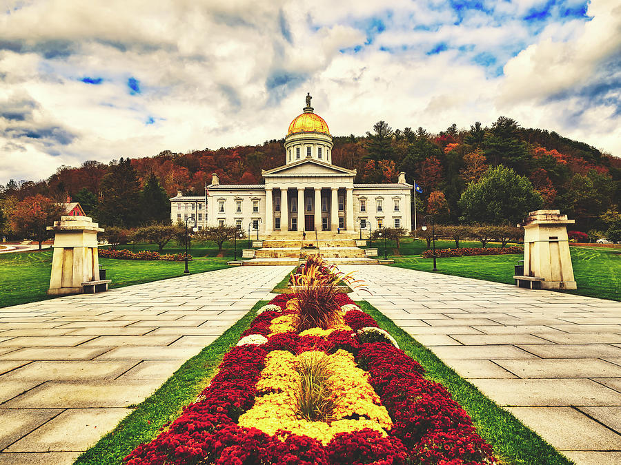 Vermont State Capitol In Autumn Photograph by Mountain Dreams