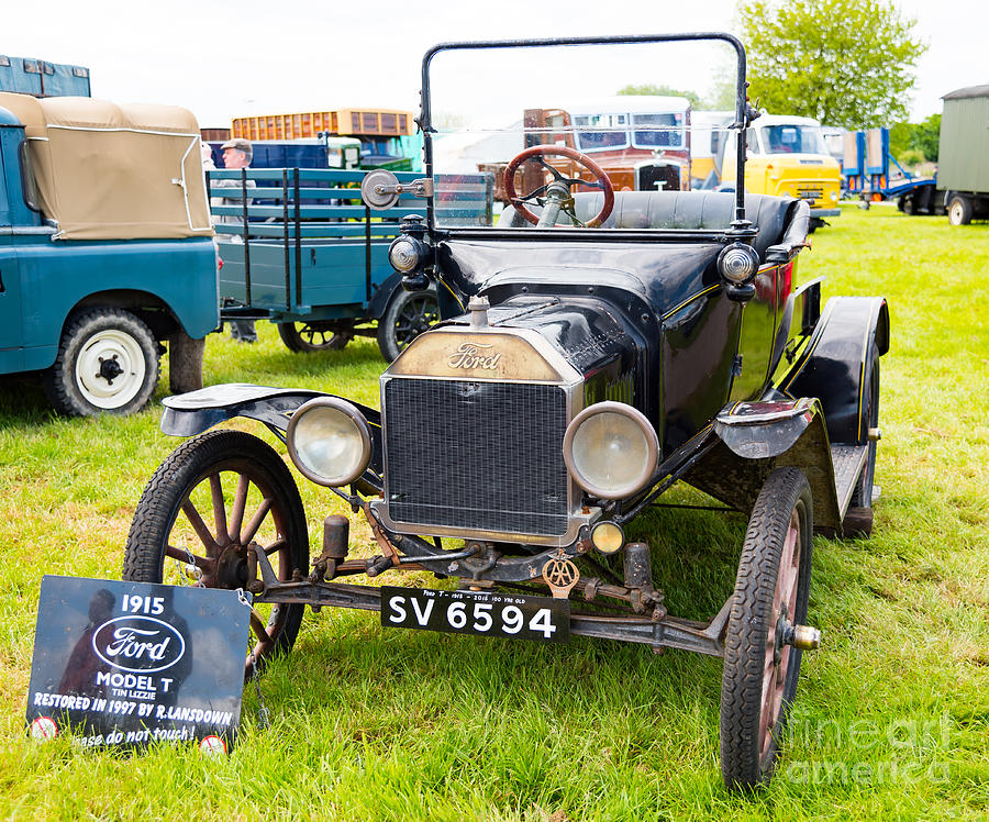 Veteran Model T Ford  Photograph by Colin Rayner