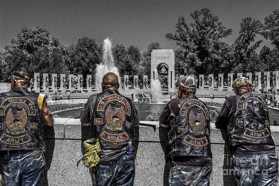 Fountain Photograph - Veterans At The WWII Memorial by Tom Gari Gallery-Three-Photography