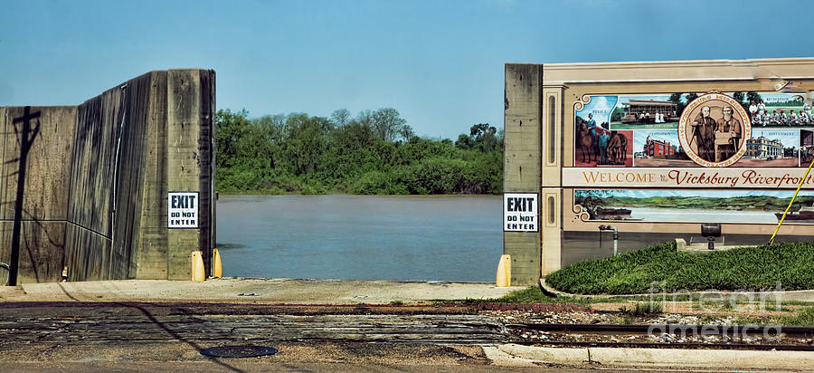 Vicksburg Floodwall Murals History Mississippi  Photograph by Chuck Kuhn