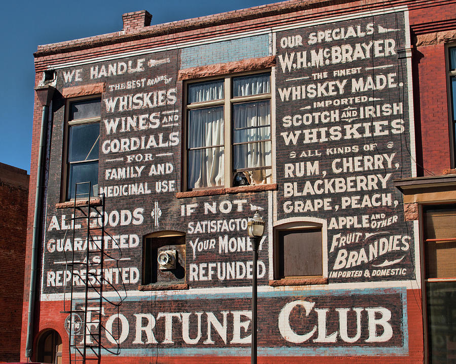Victor Fortune Club Photograph by Kristia Adams