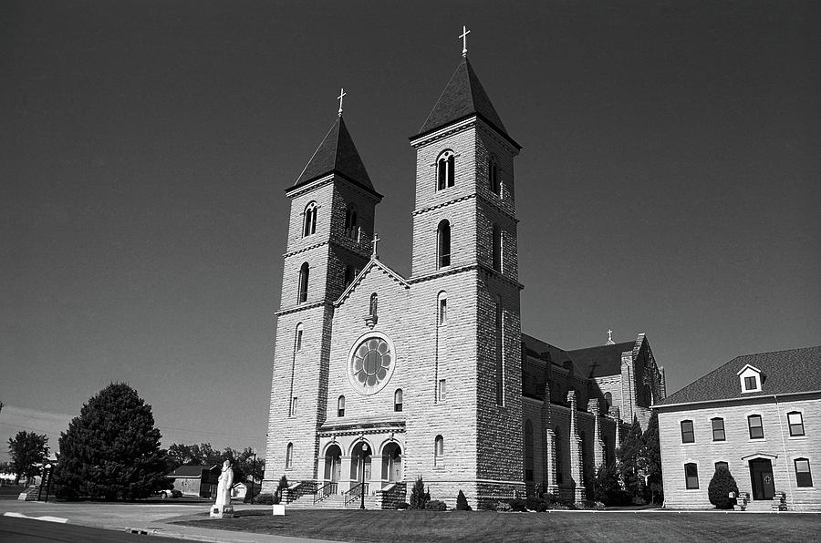 Victoria, Kansas - Cathedral of the Plains 6 BW Photograph by Frank Romeo
