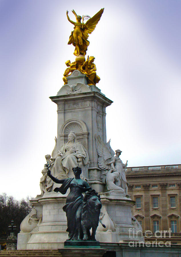 Queen Photograph - Victoria Memorial - London England by Al Bourassa