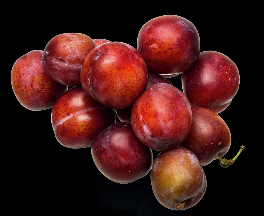 Victoria Plums Photograph by David French