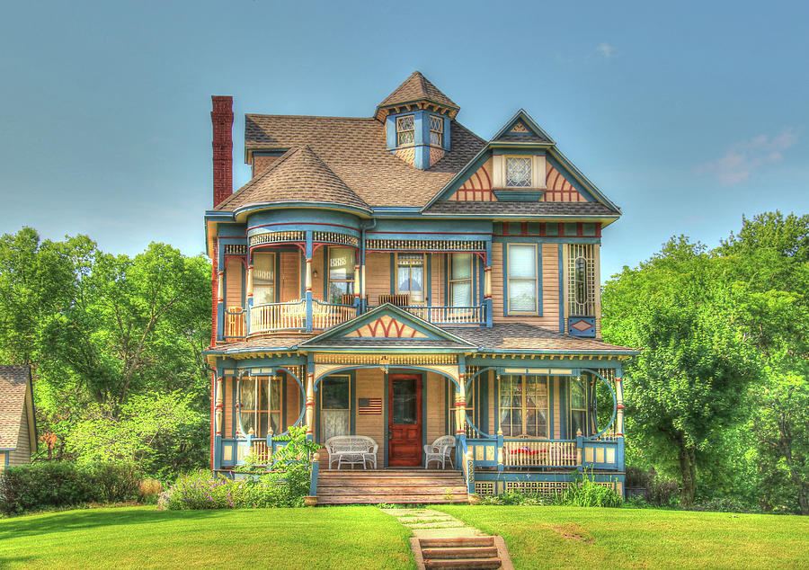 Victorian Dream Home Photograph by J Laughlin