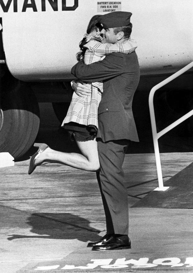 Vietnam POW Returns Photograph by Underwood Archives