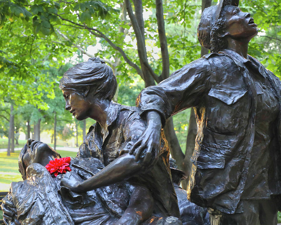 Vietnam Womens Memorial Photograph