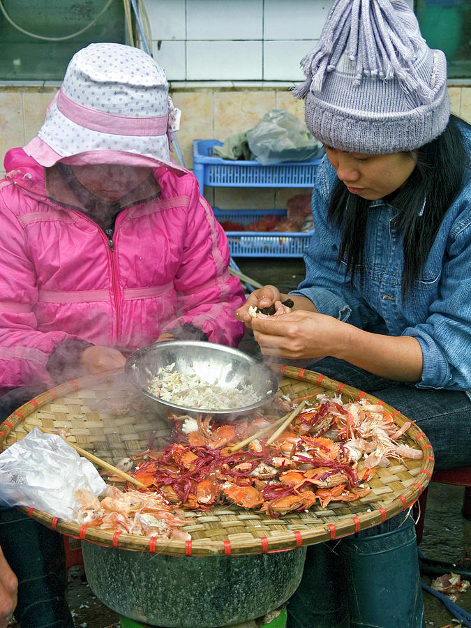 Vietnamese Crab Vendors Photograph by Sally Weigand