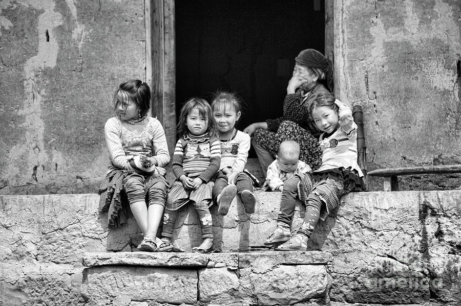 Vietnamese Young Family BW Photograph by Chuck Kuhn