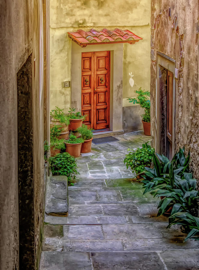 View Down the Alley-Cortona Photograph by Georgette Grossman